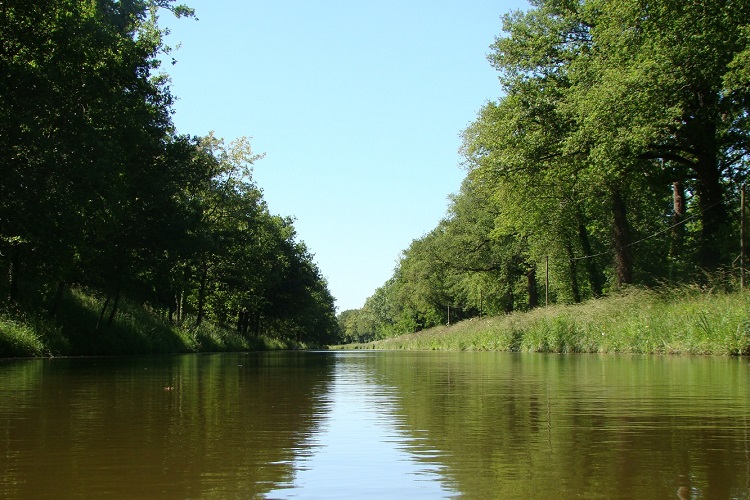 Promenade bateau erdre canal historique 5 Promenade bateau erdre canal historique 2